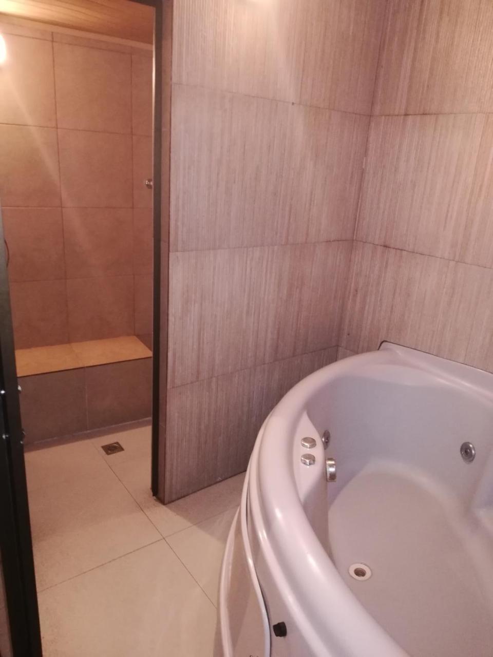 לה פאז Hostal Rio Ibare מראה חיצוני תמונה