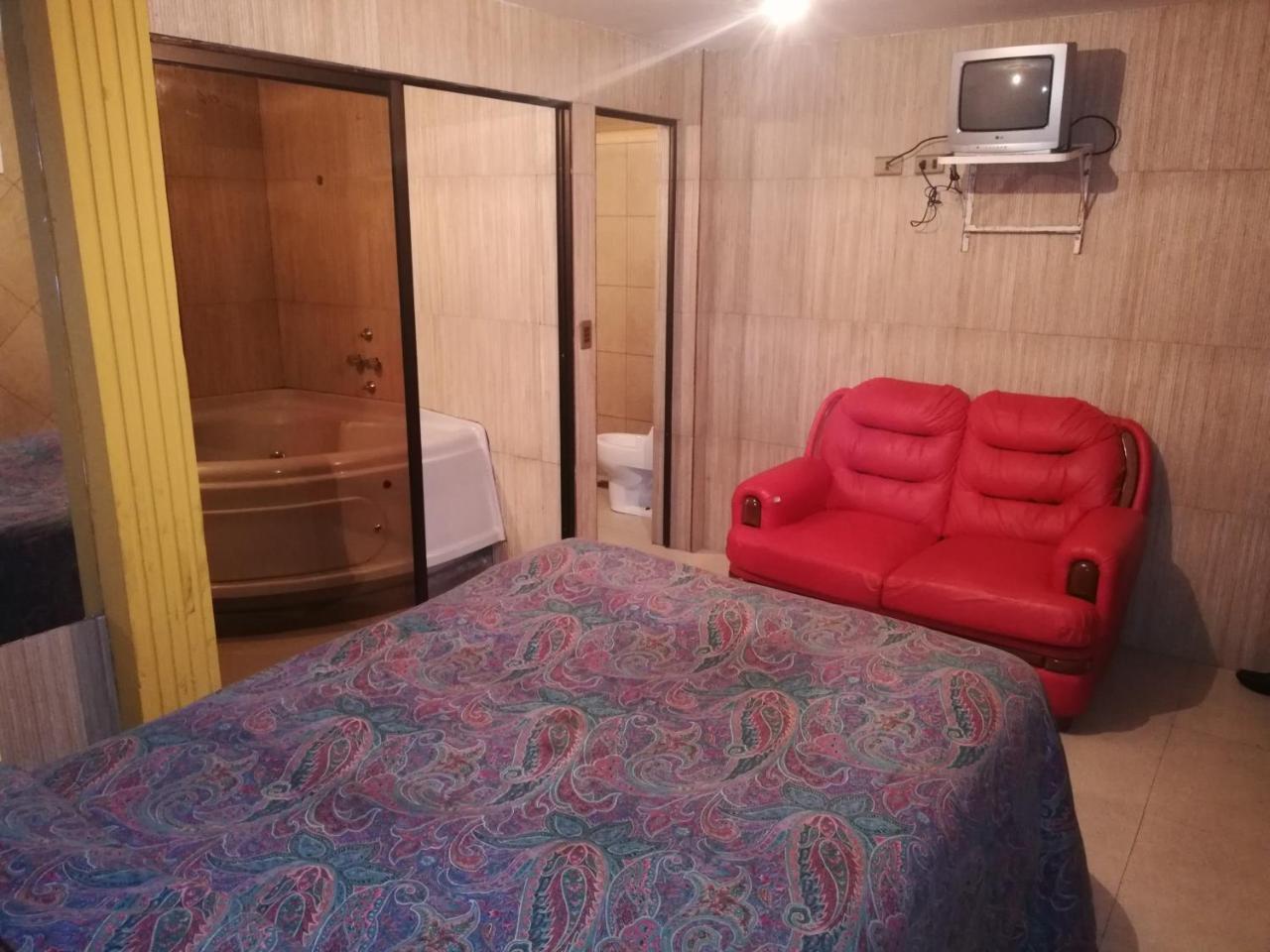 לה פאז Hostal Rio Ibare מראה חיצוני תמונה